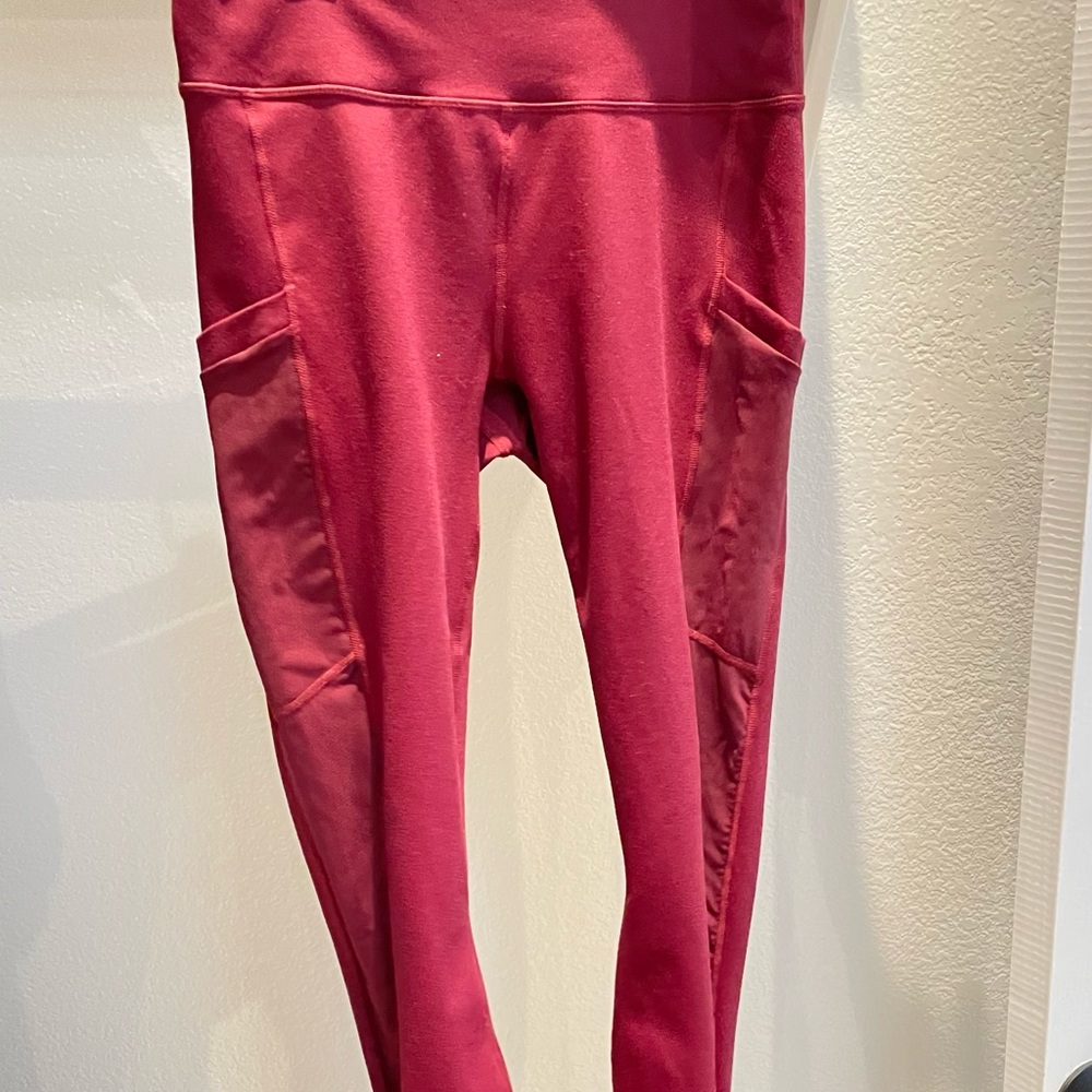 Fabletics 7/8 Powerhold Leggings- On The Go Mesh … - image 7